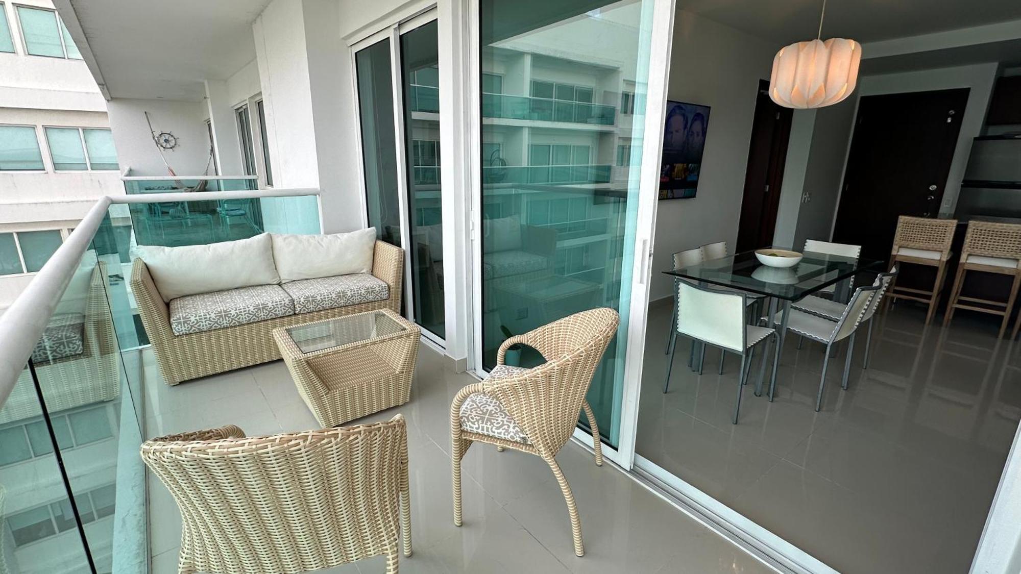 Apartamento Con Linda Vista Al Mar Primera Linea Cartagena